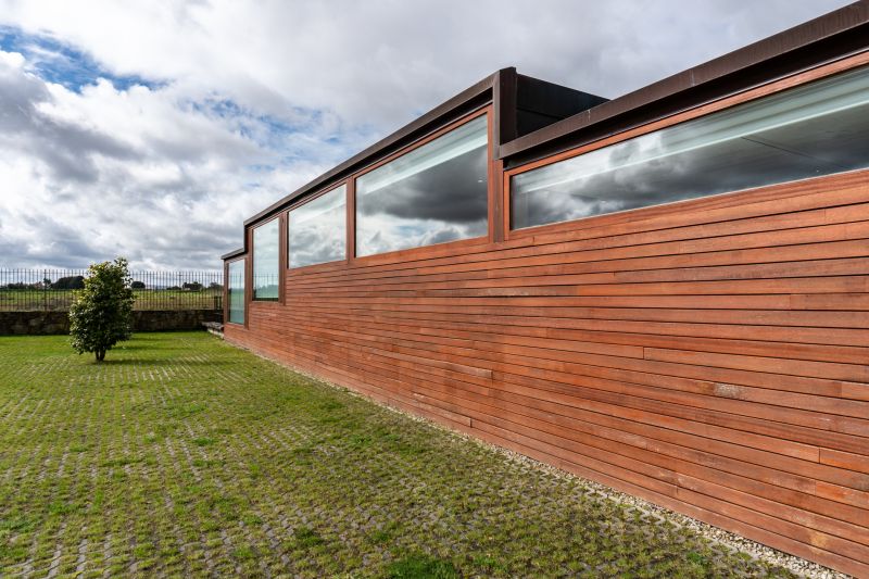 Wood Siding Service detail